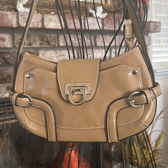Apt. 9 Handbags - Apt.9 Faux Leather Tan Small Shoulder Bag